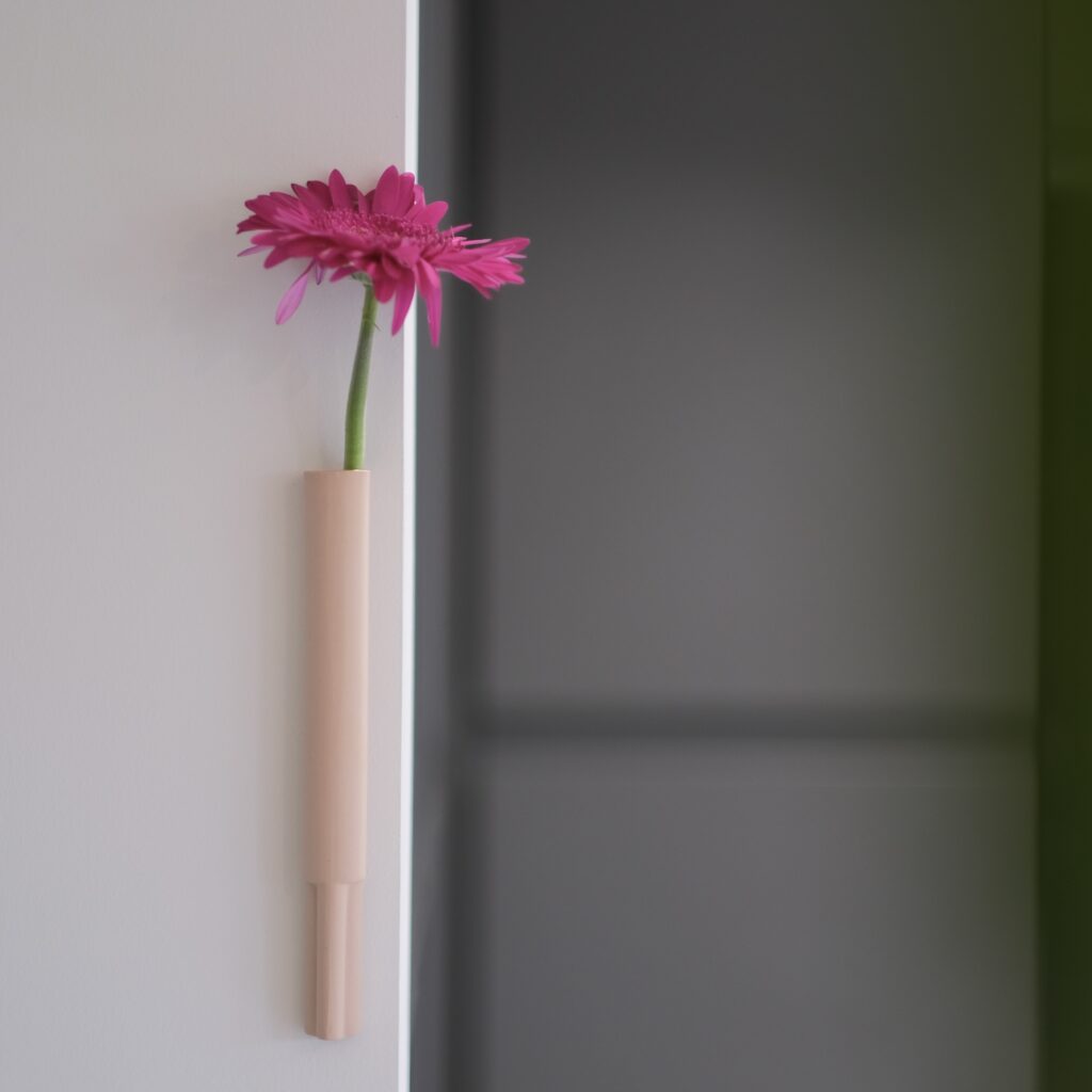 Langwerpig wandvaasje Cornelia